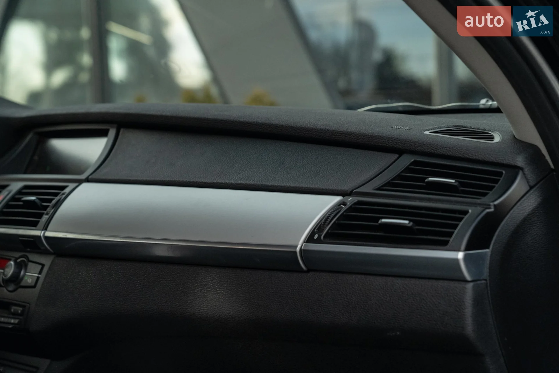 2011 BMW X5 - мініатюра 28