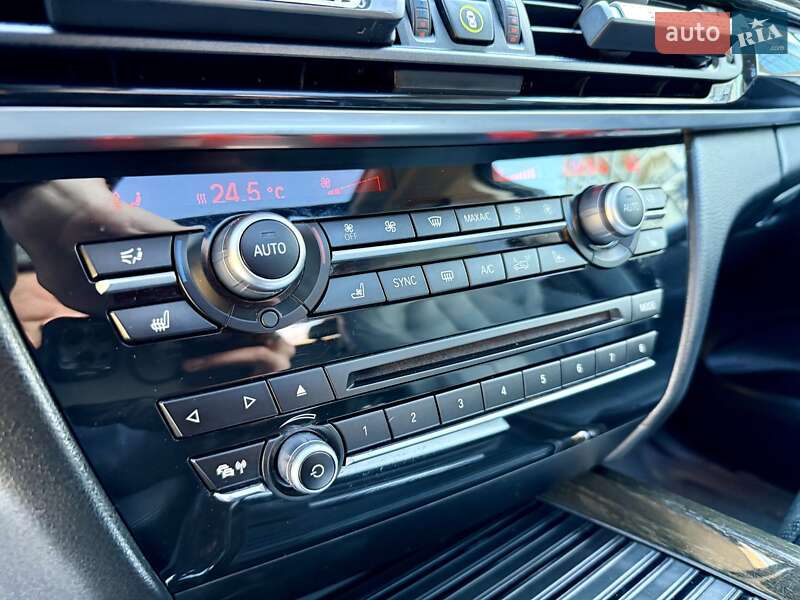 Внедорожник / Кроссовер BMW X5 2014 в Одессе