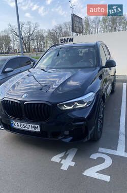 Внедорожник / Кроссовер BMW X5 2022 в Киеве