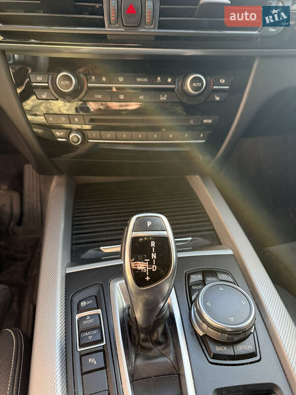 Позашляховик / Кросовер BMW X5 2015 в Дніпрі