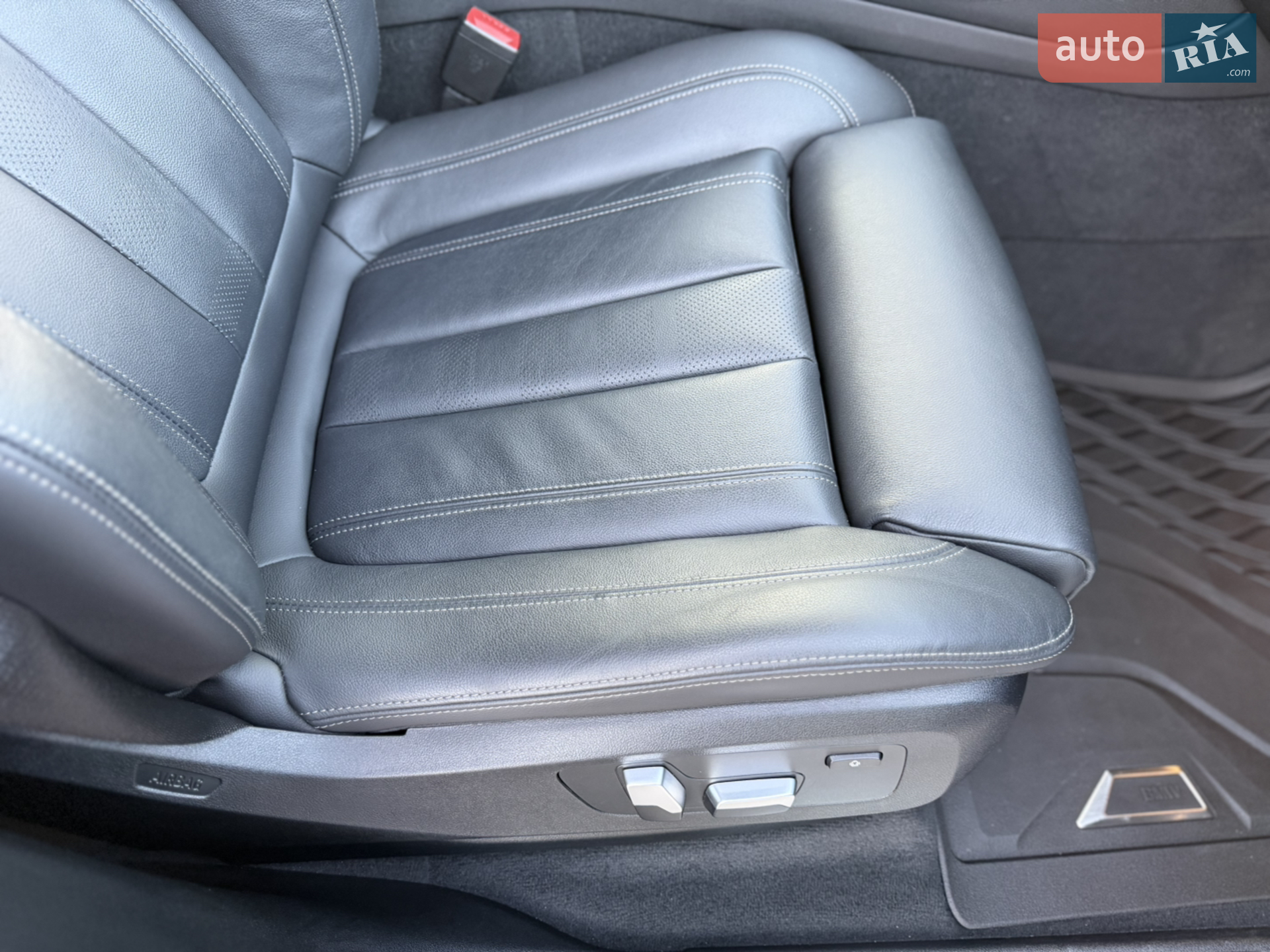 2022 BMW X5 - мініатюра 72