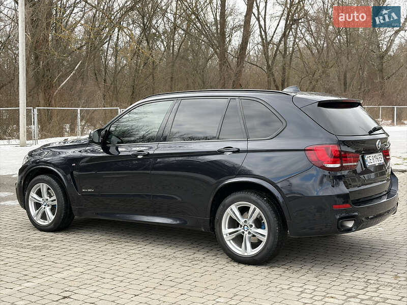 Внедорожник / Кроссовер BMW X5 2018 в Черновцах