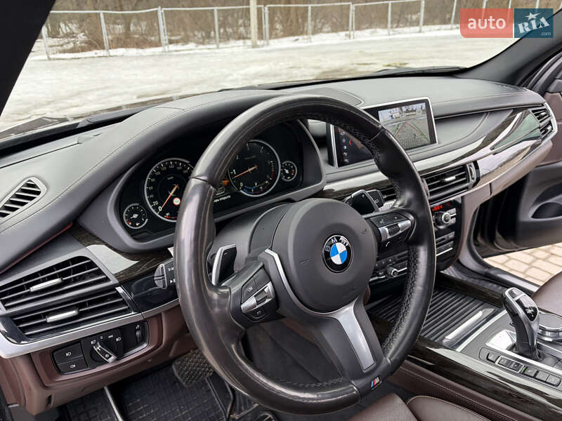 Внедорожник / Кроссовер BMW X5 2018 в Черновцах