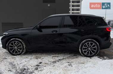 Внедорожник / Кроссовер BMW X5 2022 в Киеве