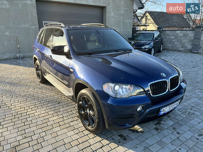 Позашляховик / Кросовер BMW X5 2010 в Нововолинську