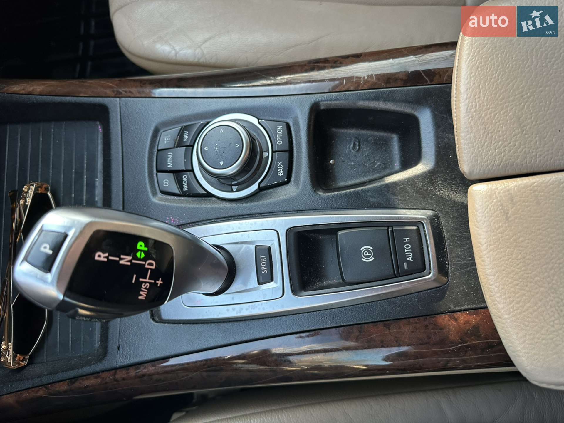 2010 BMW X5 - мініатюра 16