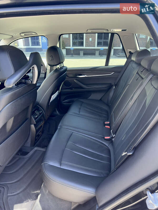 Позашляховик / Кросовер BMW X5 2018 в Києві