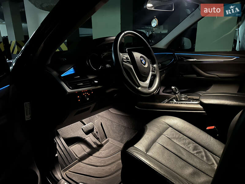 Позашляховик / Кросовер BMW X5 2018 в Києві