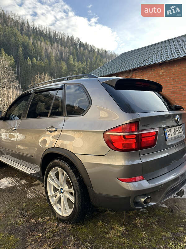 Позашляховик / Кросовер BMW X5 2011 в Микуличині