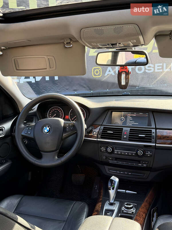 Внедорожник / Кроссовер BMW X5 2011 в Виннице