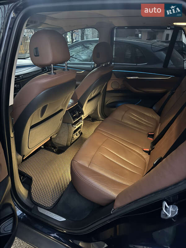 Позашляховик / Кросовер BMW X5 2014 в Запоріжжі