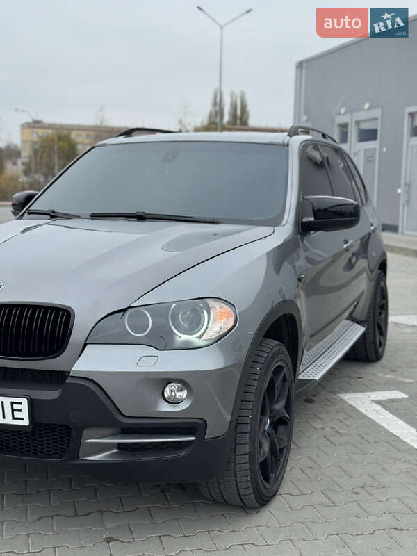Внедорожник / Кроссовер BMW X5 2008 в Каменец-Подольском