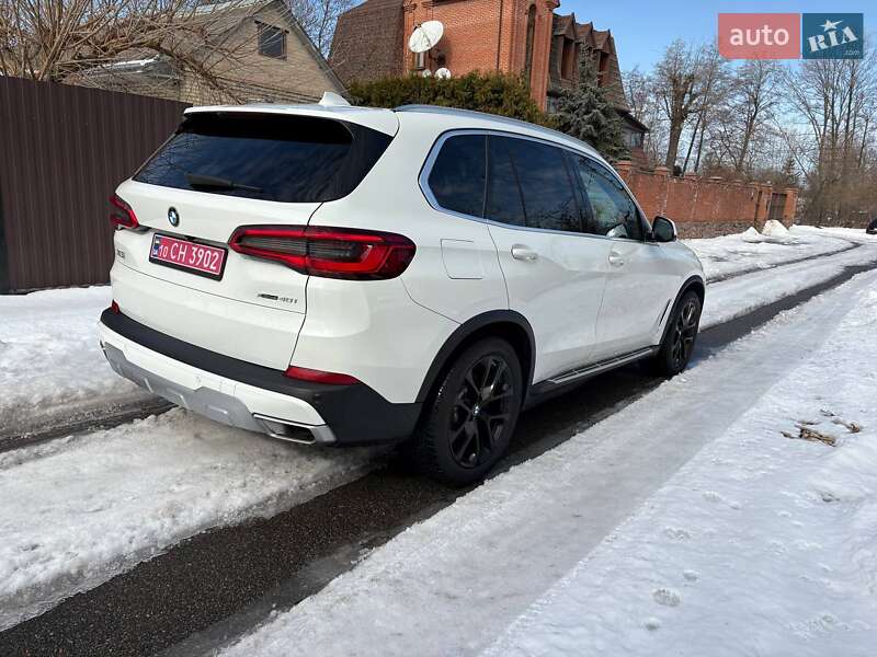 Позашляховик / Кросовер BMW X5 2019 в Києві