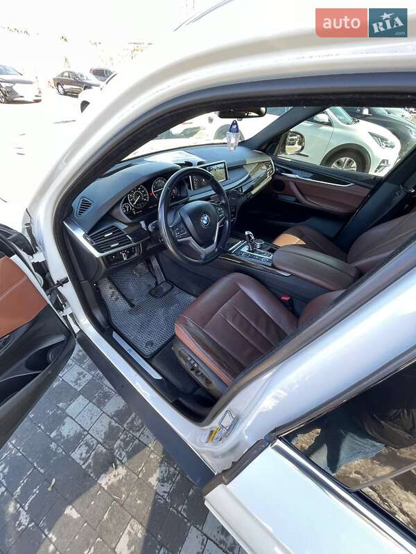 Позашляховик / Кросовер BMW X5 2017 в Львові фото 11 Позашляховик / Кросовер BMW X5 2017 в Львові