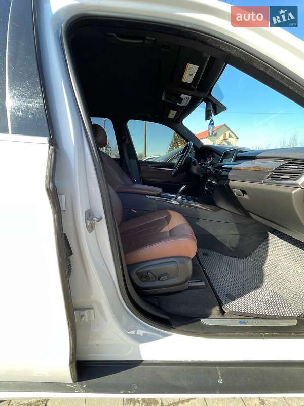 Позашляховик / Кросовер BMW X5 2017 в Львові фото 30 Позашляховик / Кросовер BMW X5 2017 в Львові