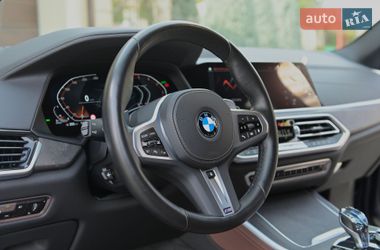 Внедорожник / Кроссовер BMW X5 2022 в Одессе