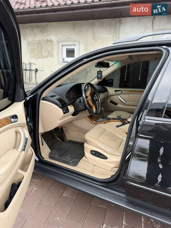 Внедорожник / Кроссовер BMW X5 2002 в Куликове