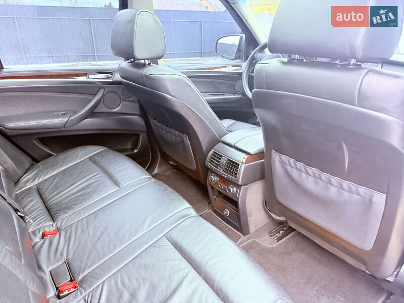 Внедорожник / Кроссовер BMW X5 2007 в Харькове