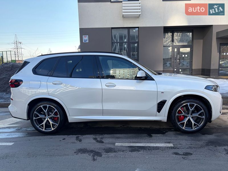 Позашляховик / Кросовер BMW X5 2023 в Києві