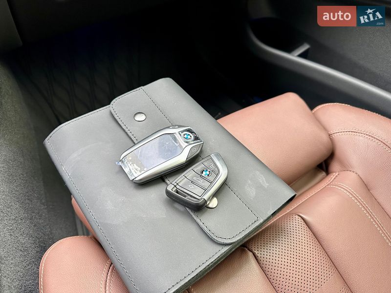 Внедорожник / Кроссовер BMW X5 2022 в Киеве