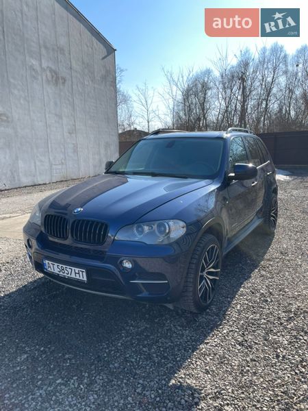 Внедорожник / Кроссовер BMW X5 2012 в Бурштыне