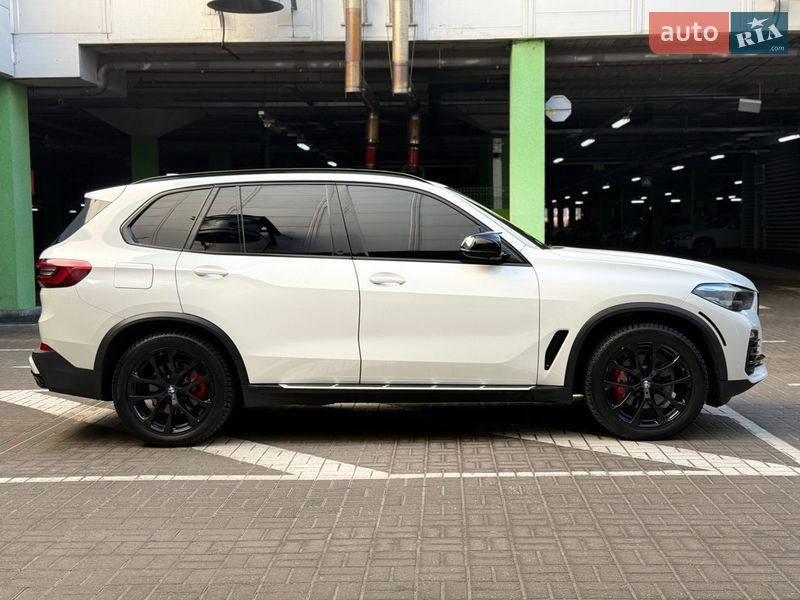 Внедорожник / Кроссовер BMW X5 2018 в Киеве