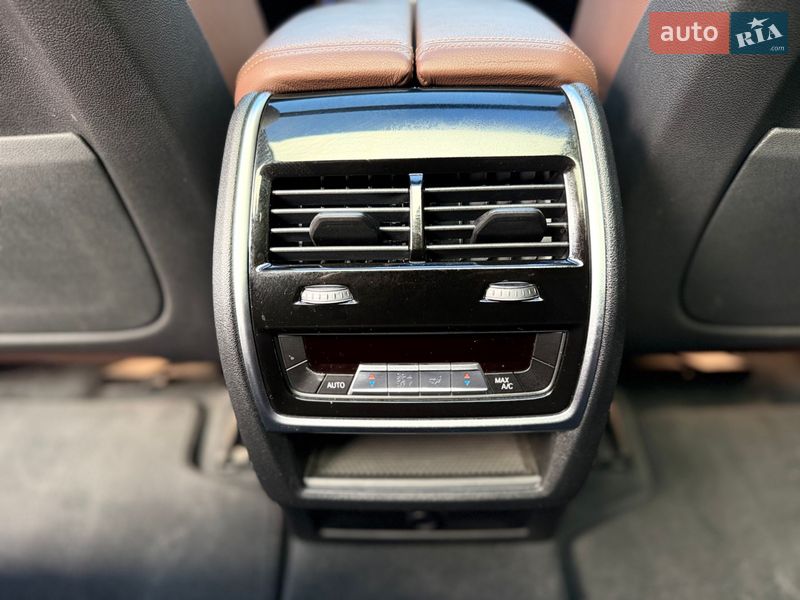 Внедорожник / Кроссовер BMW X5 2018 в Киеве