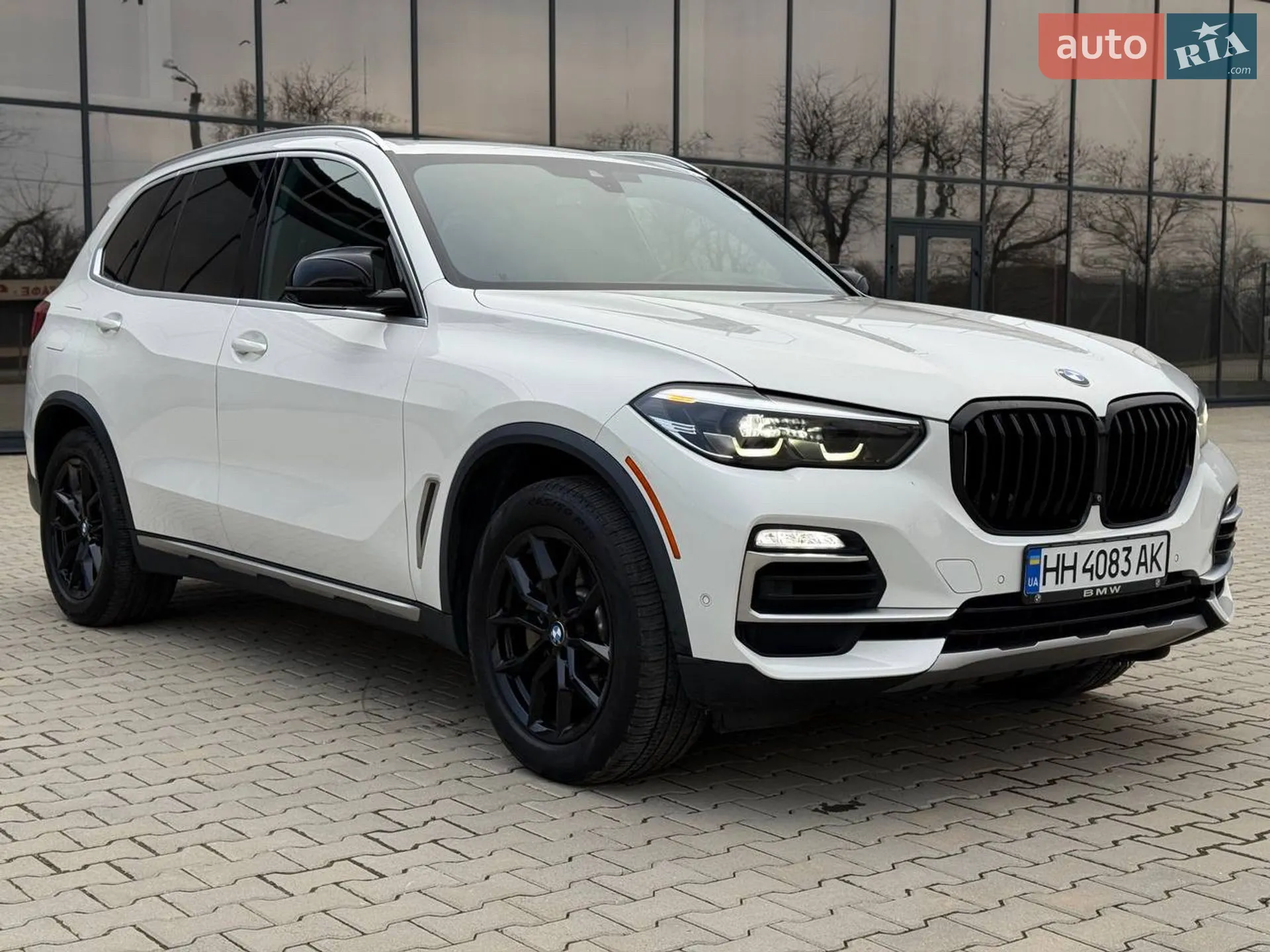 2020 BMW X5 - фото 1