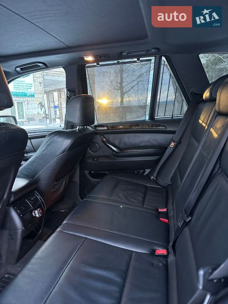 Внедорожник / Кроссовер BMW X5 2006 в Рокитном