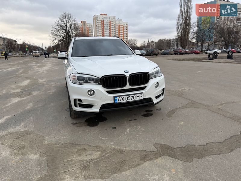 Внедорожник / Кроссовер BMW X5 2016 в Харькове
