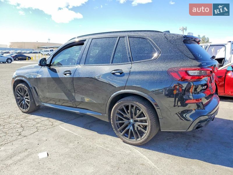 Внедорожник / Кроссовер BMW X5 2022 в Киеве