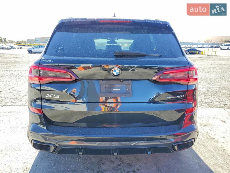 Внедорожник / Кроссовер BMW X5 2022 в Киеве