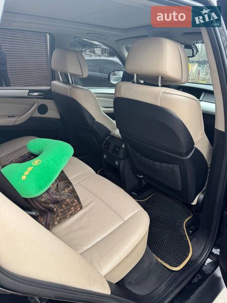 Позашляховик / Кросовер BMW X5 2011 в Івано-Франківську