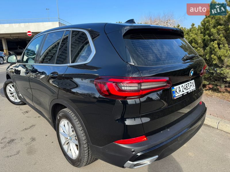Позашляховик / Кросовер BMW X5 2021 в Києві