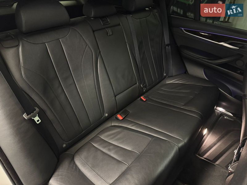 Позашляховик / Кросовер BMW X5 2015 в Києві