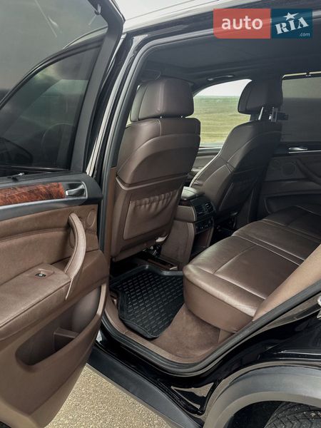 Позашляховик / Кросовер BMW X5 2012 в Кілії