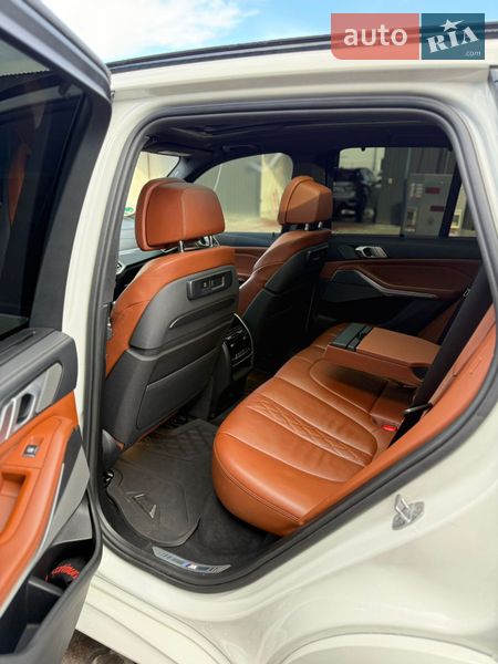 Внедорожник / Кроссовер BMW X5 2018 в Сокале