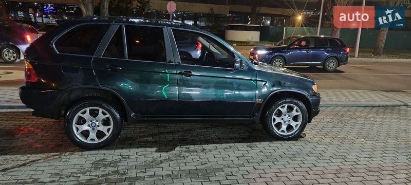 Внедорожник / Кроссовер BMW X5 2003 в Киеве