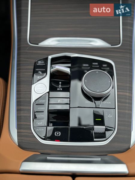 Внедорожник / Кроссовер BMW X5 2025 в Киеве