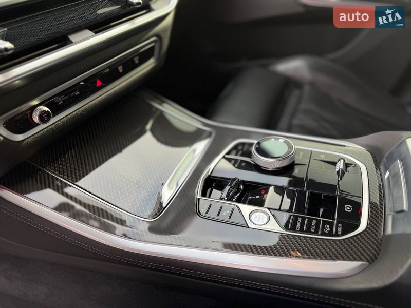 Внедорожник / Кроссовер BMW X5 2024 в Днепре