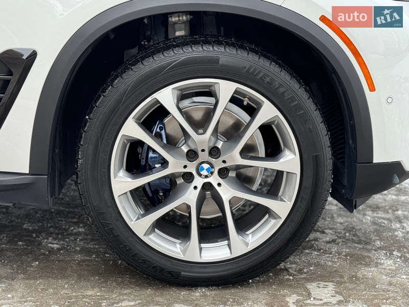 Внедорожник / Кроссовер BMW X5 2023 в Тернополе
