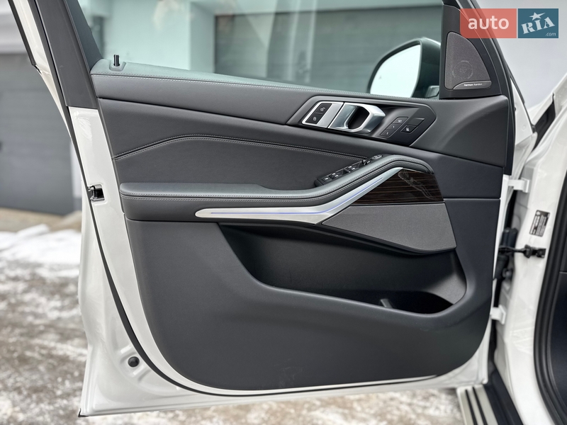 Внедорожник / Кроссовер BMW X5 2023 в Тернополе