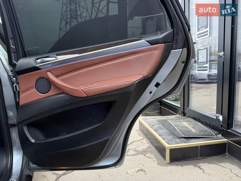 Внедорожник / Кроссовер BMW X5 2012 в Харькове