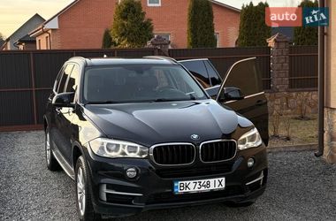 Внедорожник / Кроссовер BMW X5 2015 в Сарнах