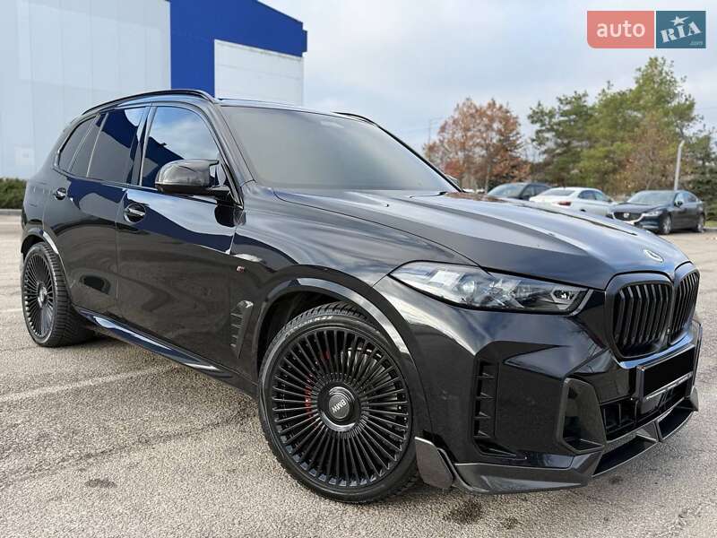 Внедорожник / Кроссовер BMW X5 2024 в Днепре