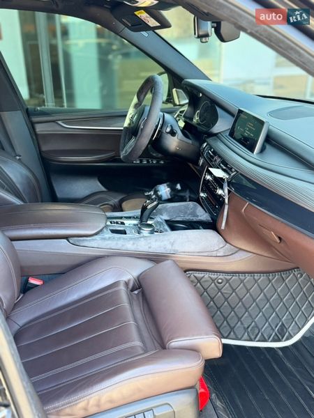 Внедорожник / Кроссовер BMW X5 2016 в Одессе