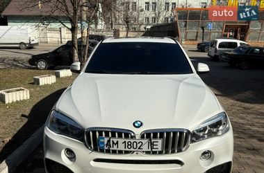 Позашляховик / Кросовер BMW X5 2016 в Чернівцях