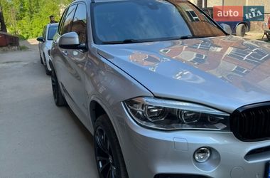 Внедорожник / Кроссовер BMW X5 2016 в Черновцах