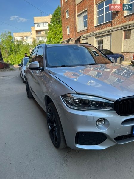 Внедорожник / Кроссовер BMW X5 2016 в Черновцах