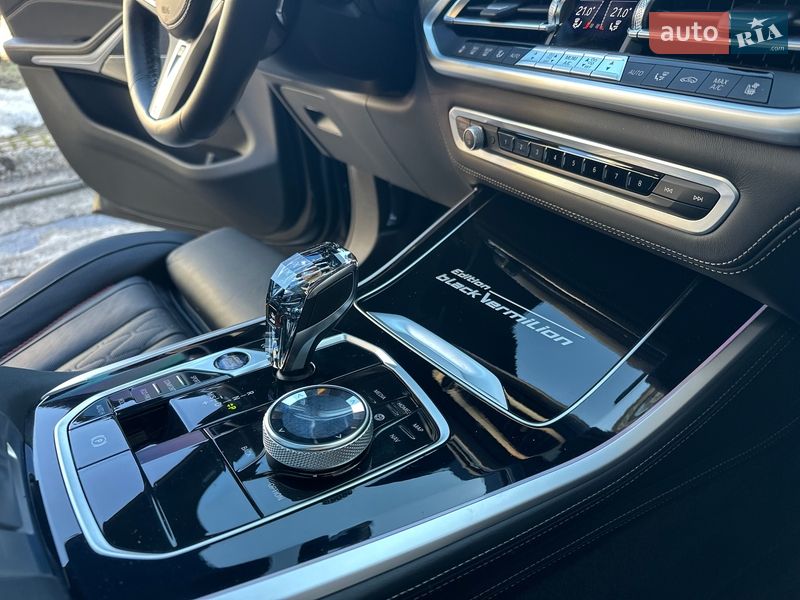 Внедорожник / Кроссовер BMW X5 2022 в Киеве